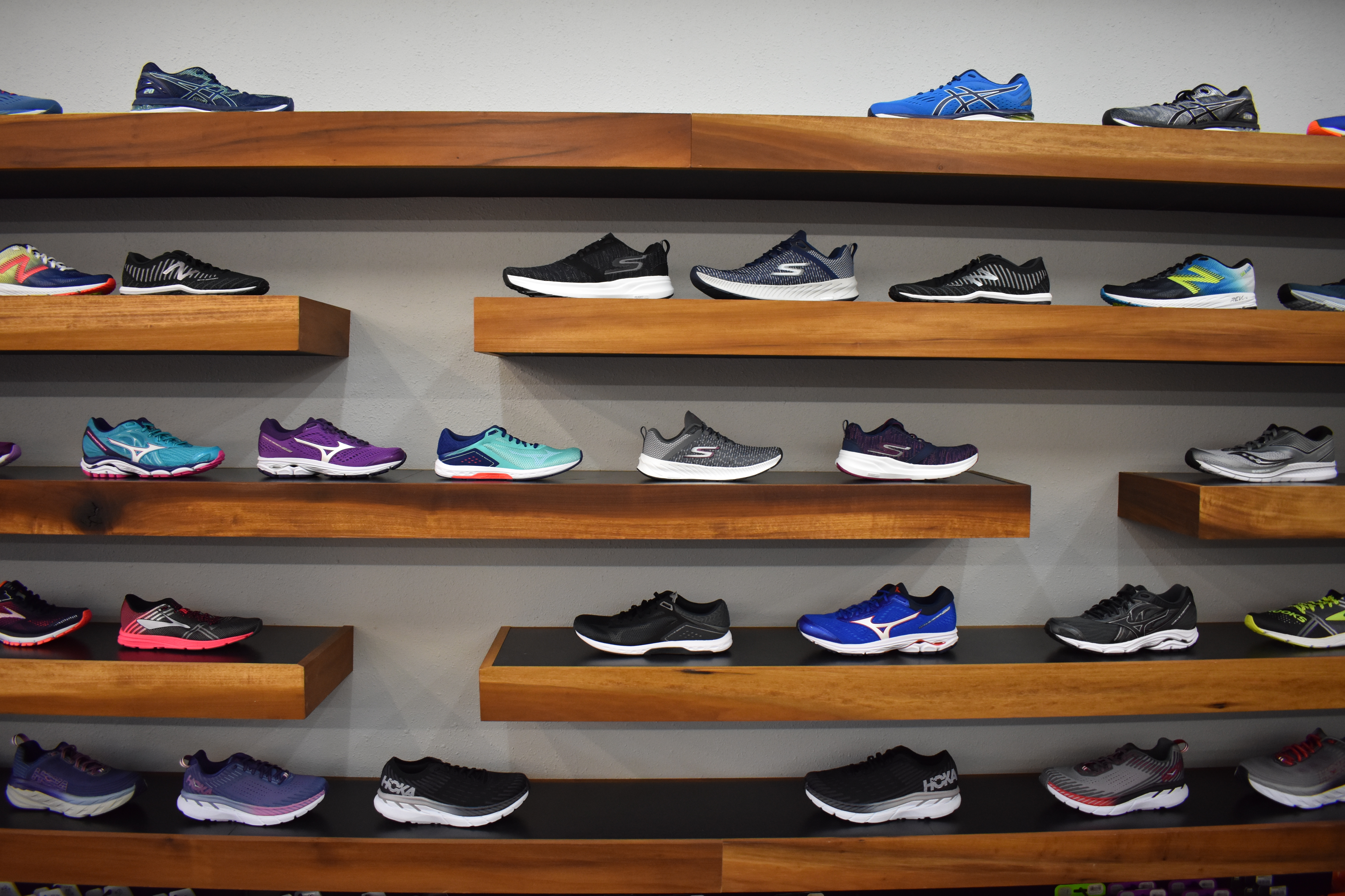 track shoe stores near me
